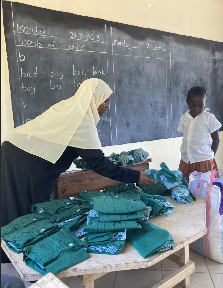 Beschreibung: home:Flo:Hand in  Hand Ukunda:Projekte 2023:3.jpg
